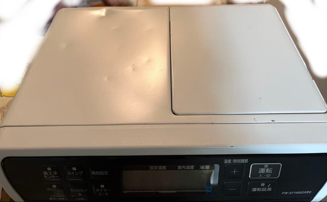 mam15☺︎ヒーター　FW-3718SGXE6 スノーホワイト色　18年製