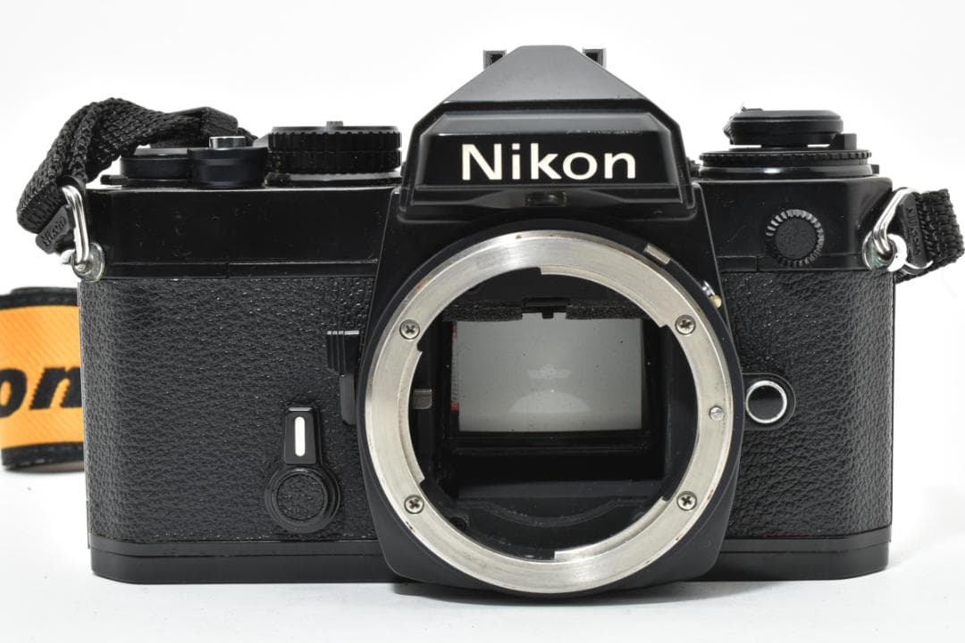 ★各部モルト張り替え済・美品★ ニコン Nikon FE ボディ #21304