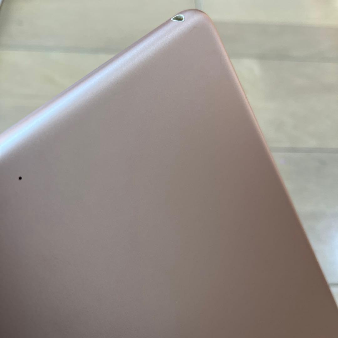 iPad8世代Wi-Fi モデル 32G ゴールド
