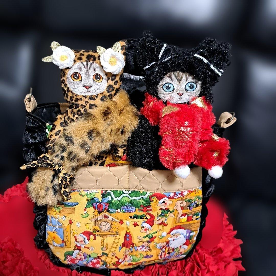 さ*ー様 コヤンイサムチョン♥️皆マフラーはしましたか❓キャー虎猫の尻尾をつけて