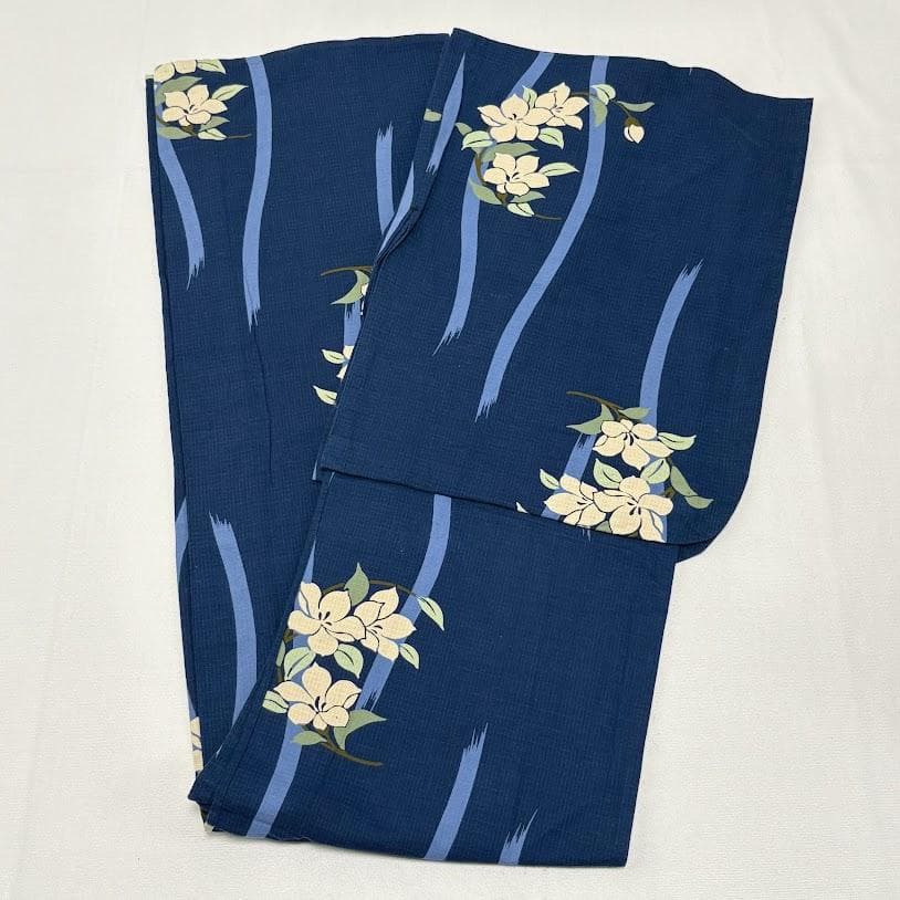 ゆりのはな　浴衣　女物　１０点　まとめ売り　着用可能～少々汚れ有り　綿　G501