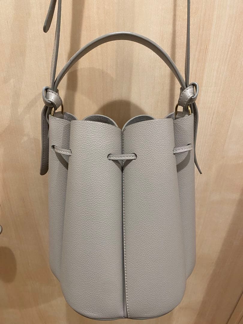 Polène（ポレーヌ） Numéro Huit Édition