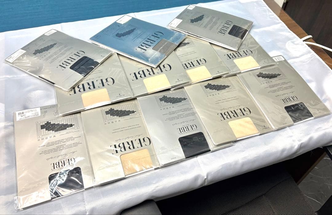 【GERBE 】ジェルブ　レッグランジェリータイツ 12枚セット（新品未使用品）