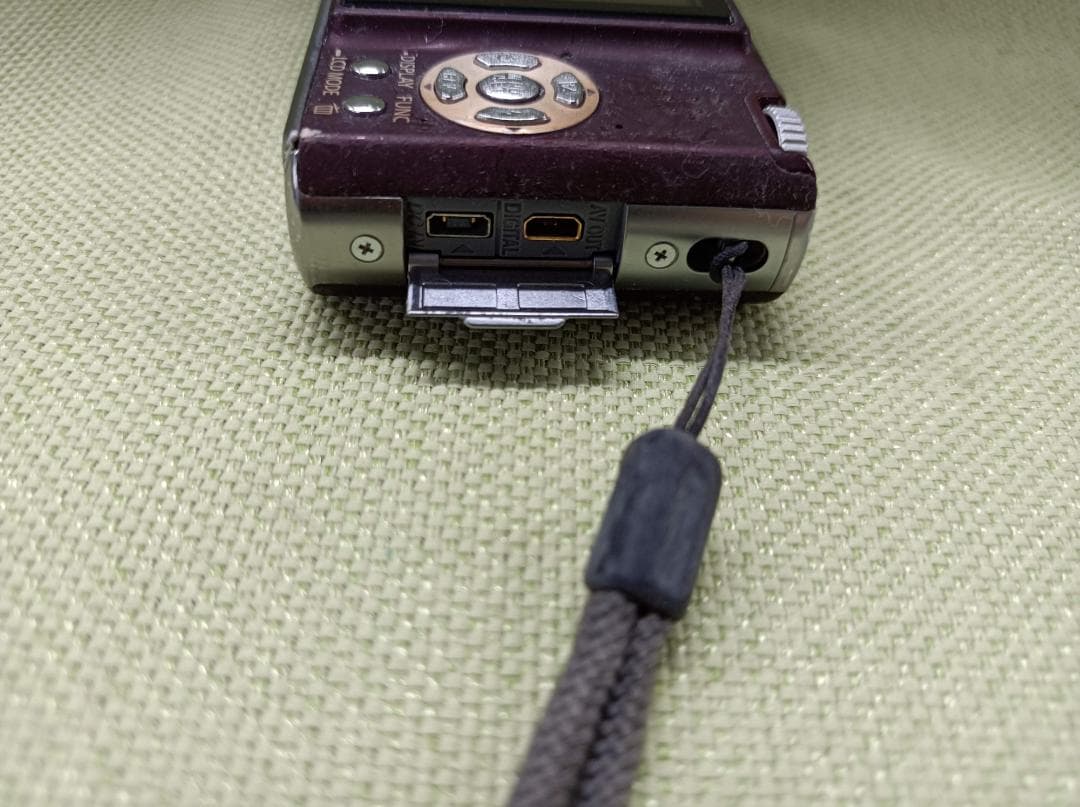 都《KPAJF》パナソニック　LUMIX DMC-FX33 ショコラブラウン