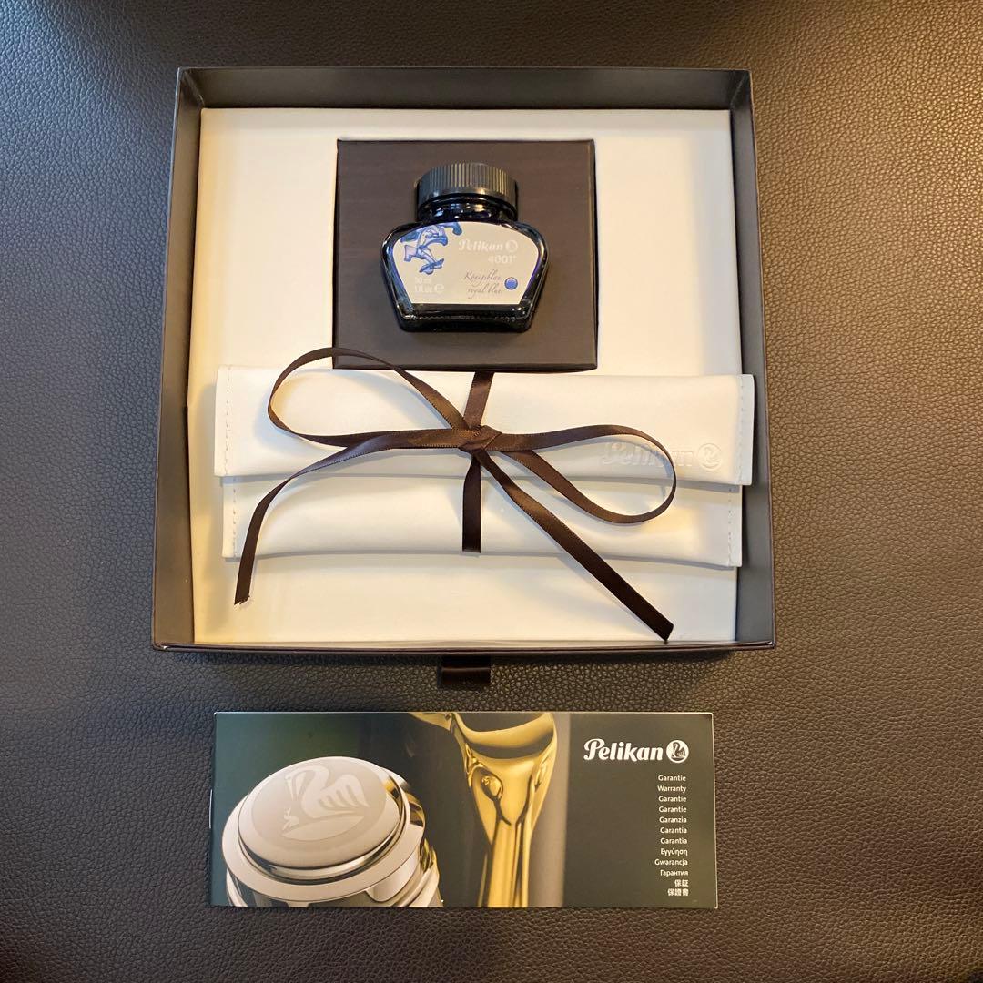 【新品・未使用】Pelikan（ペリカン）万年筆 クラシックM215 ブラック