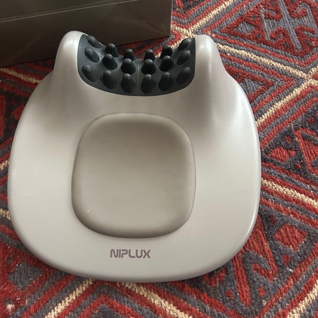 ボディ・フェイスケア NIPLUX NECK PREMS NP-NPR218N