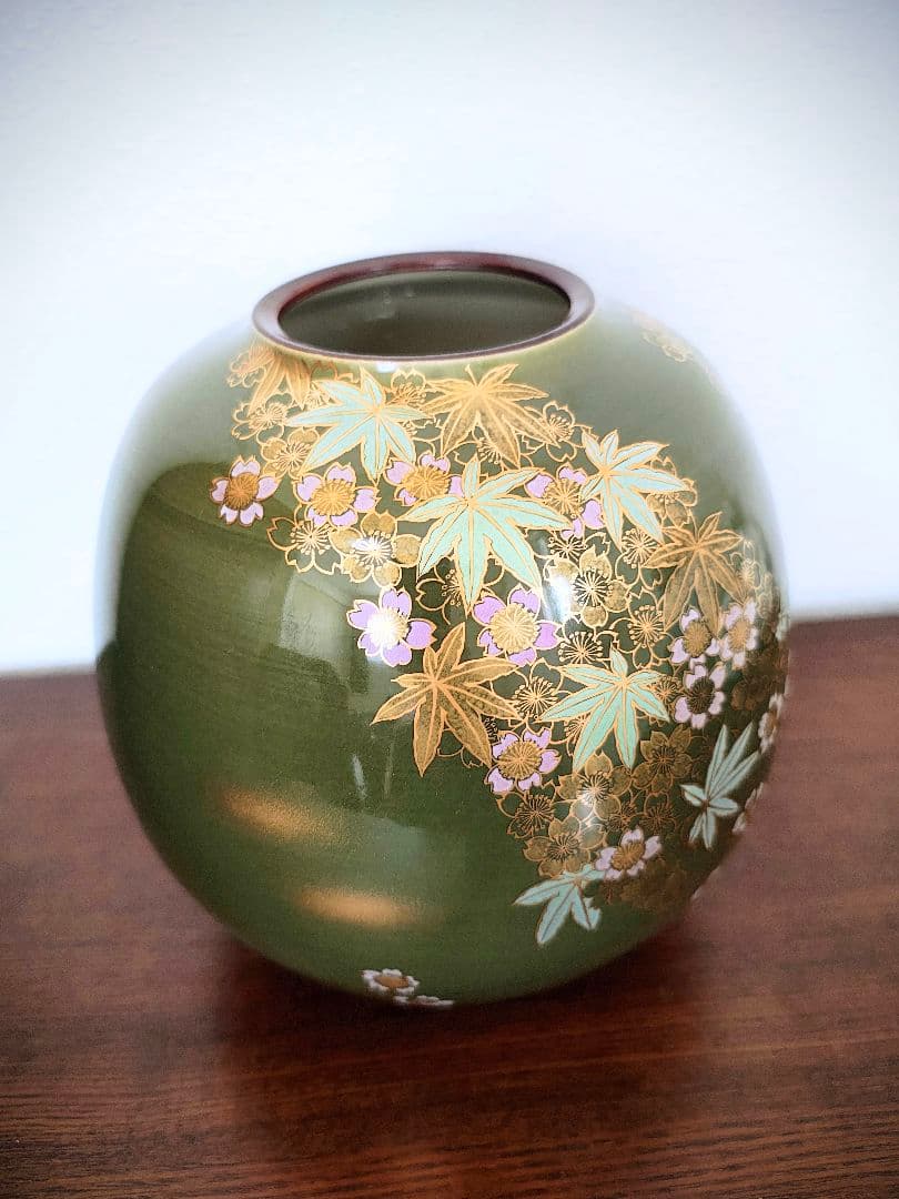 【セール】九谷焼　花瓶　花器　壺　桜模様　花柄