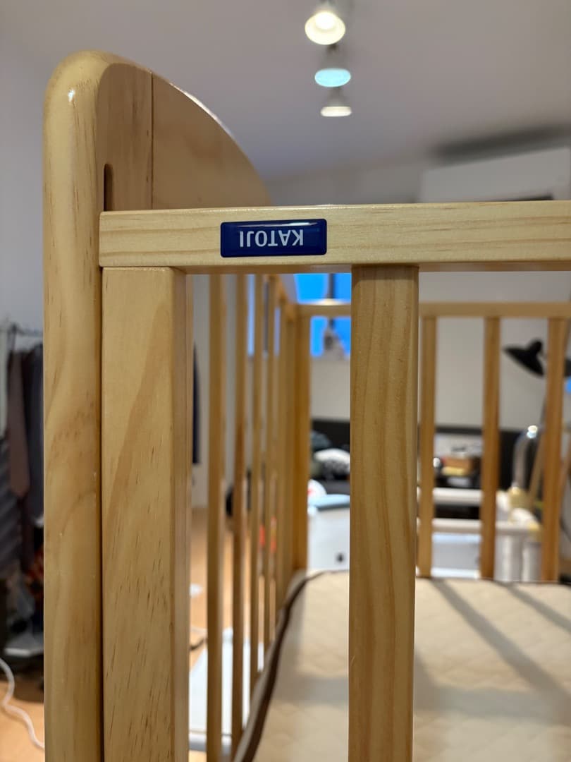 カトージ KATOJI 木製ベビーベッド キャスター付き