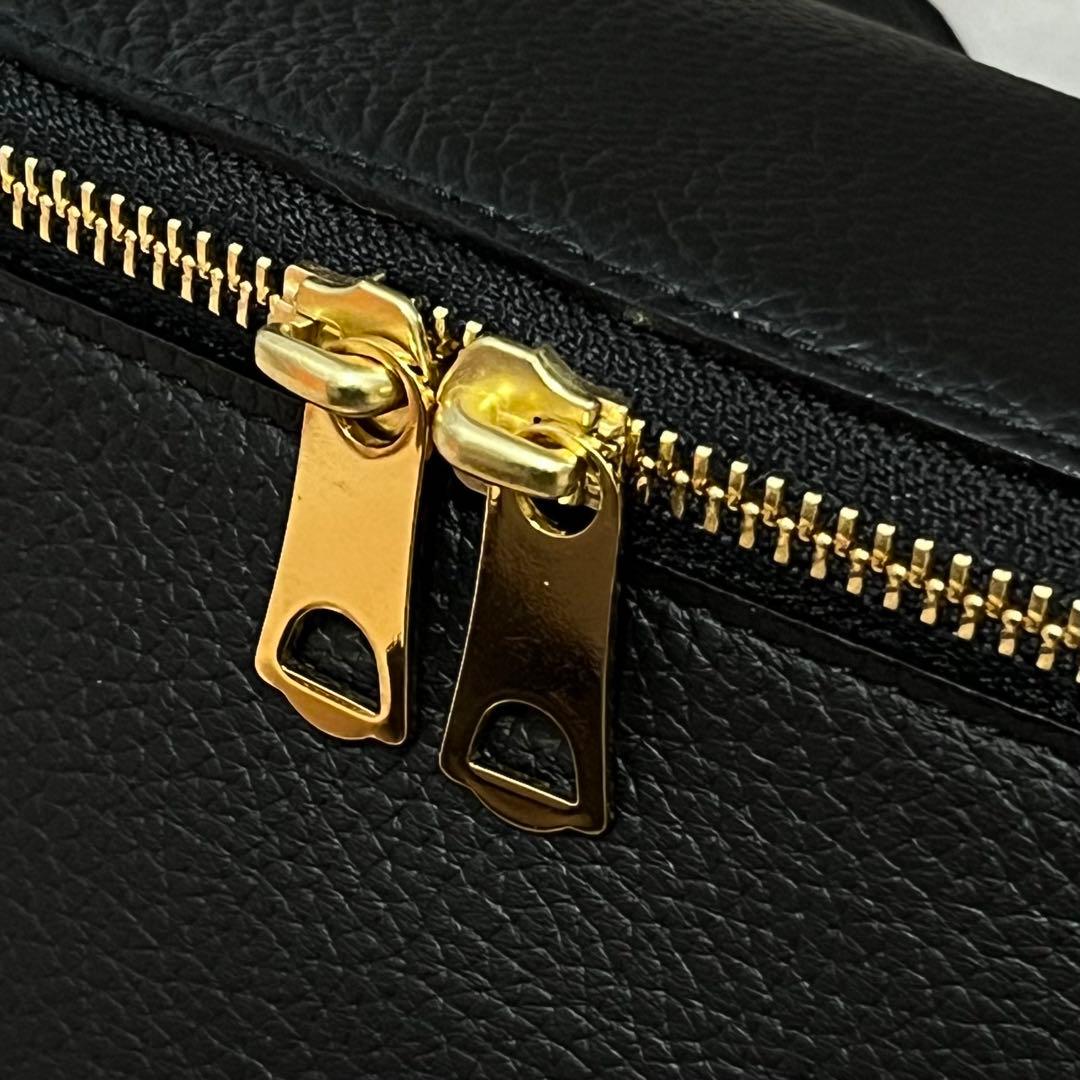 ch!iiibag シュリンクウエストバッグ　黒　ブラック　chiiiibag