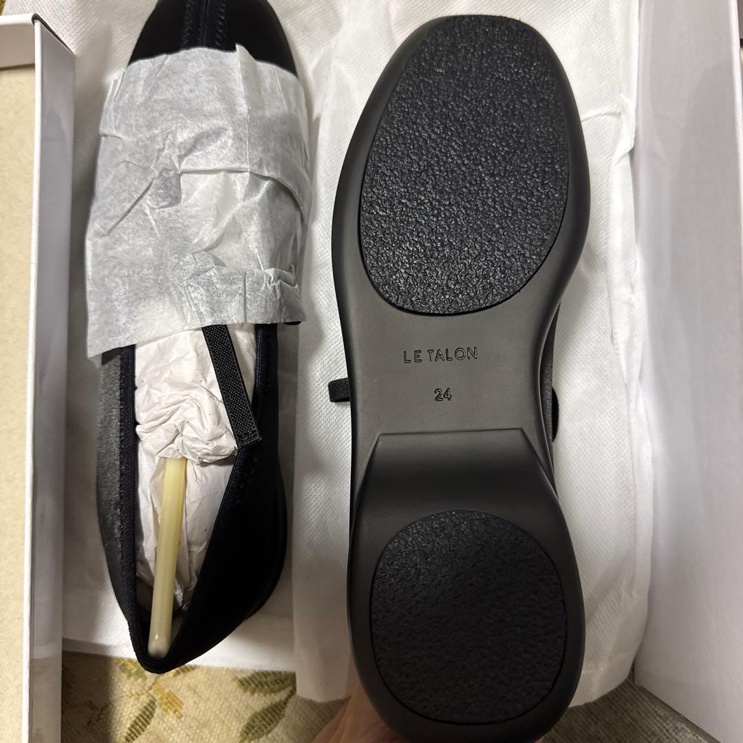 LE TALON 黒 フラットシューズ 24