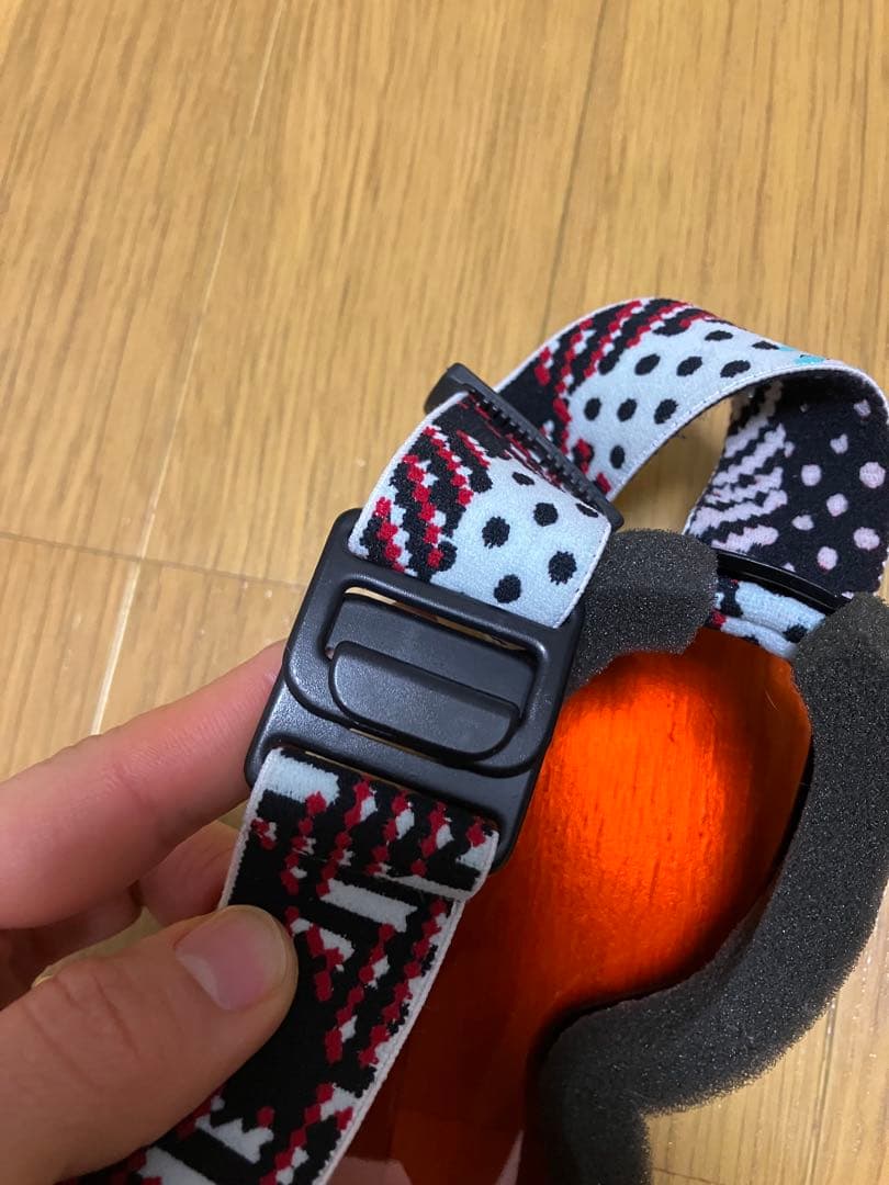 DESCENTE⭐︎子ども用スキーウェア上下セット⭐︎ゴーグル付⭐︎130