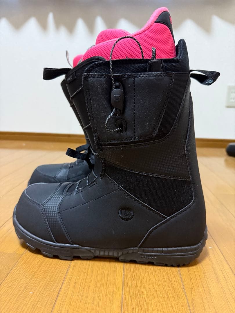 美品 BURTON スノーボードブーツ MOTO ブラック/ピンク 29cm