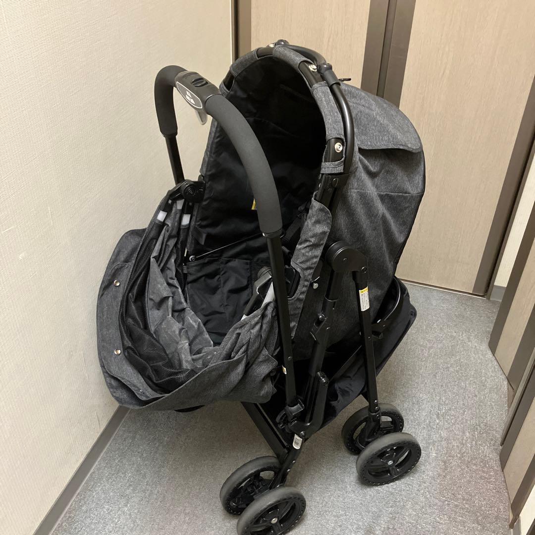 1 Combi コムペット ミリクランアルファ　ペットカート 30kg 多頭