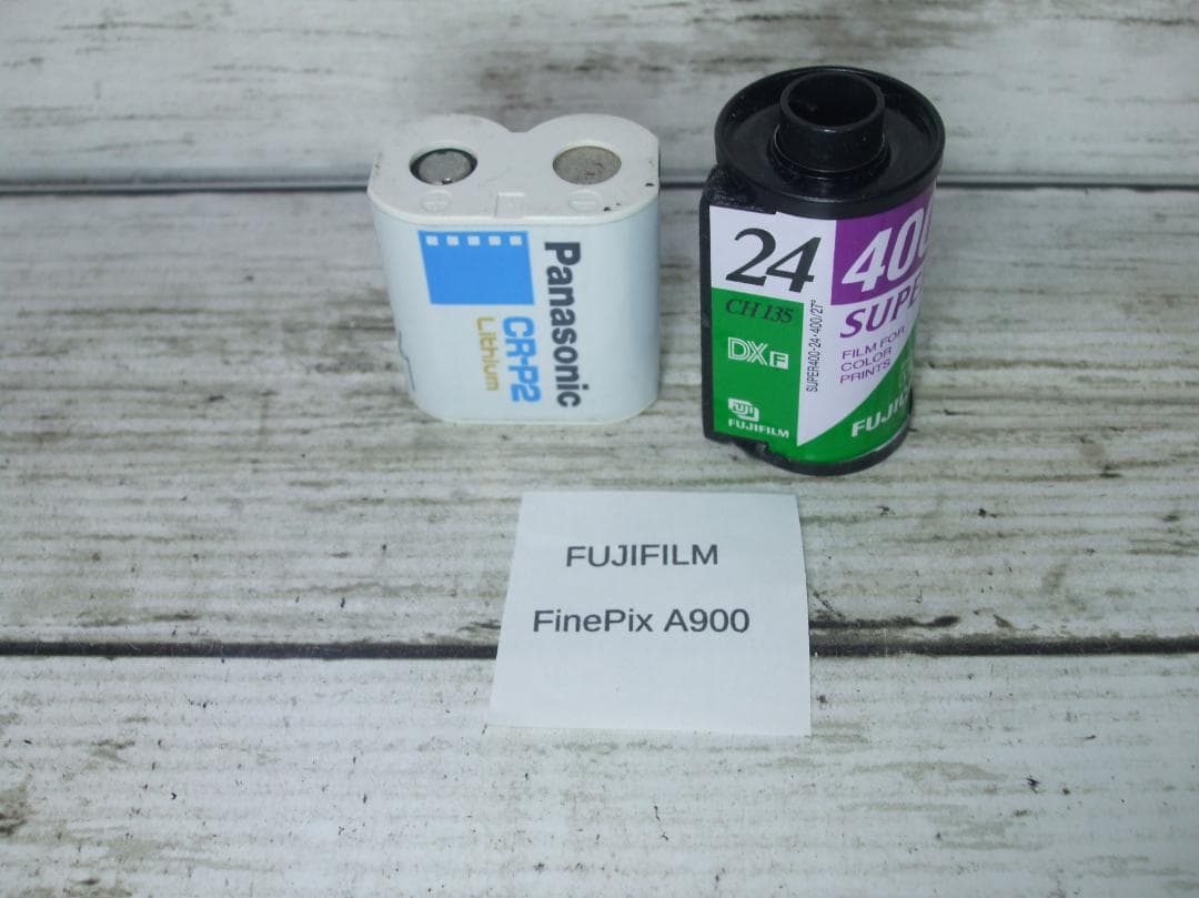 【動作良好】富士フイルム デジタルカメラA900 シルバー