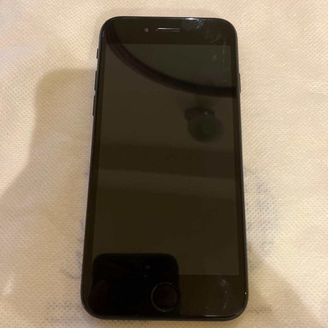 Apple iPhone se3 第3世代ブラックsimフリー64GB