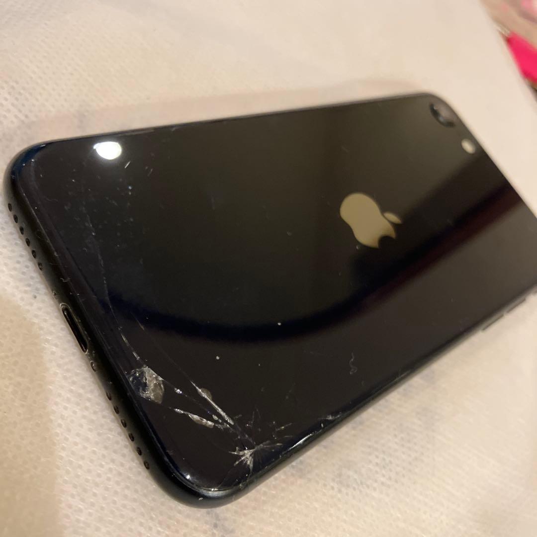 Apple iPhone se3 第3世代ブラックsimフリー64GB