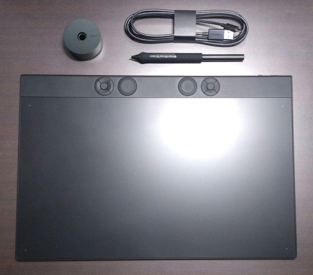 液タブ・ペンタブ Wacom Intuos Pro Large 2025