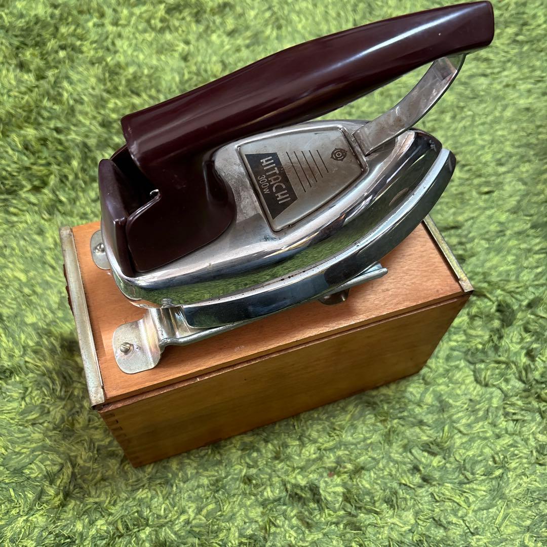 レトロ　HITACHI 300W アイロン 木箱付き