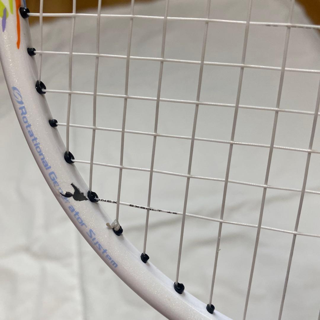 ヨネックス アストロクス70 バドミントンラケット①