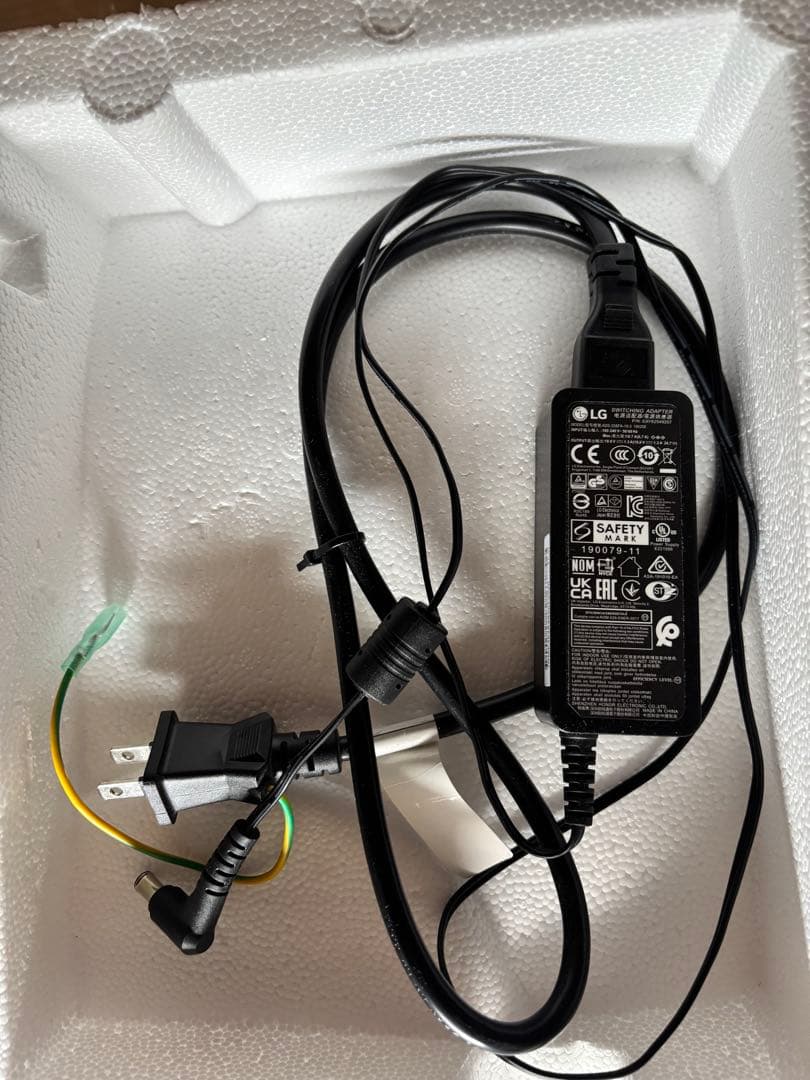 LG WQHDモニター　LG 24QP500-B 23.8インチ