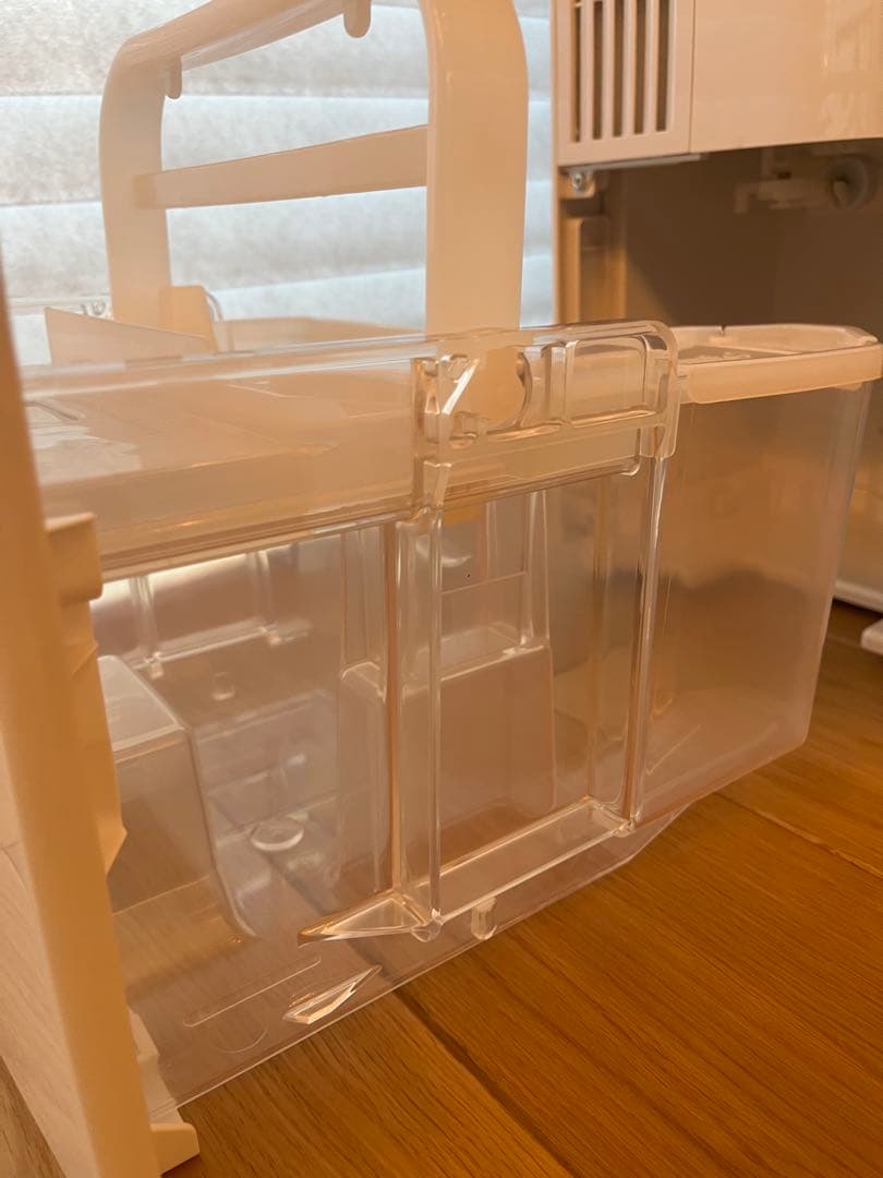 【超美品】　パナソニック 除湿機 F-YHVX200