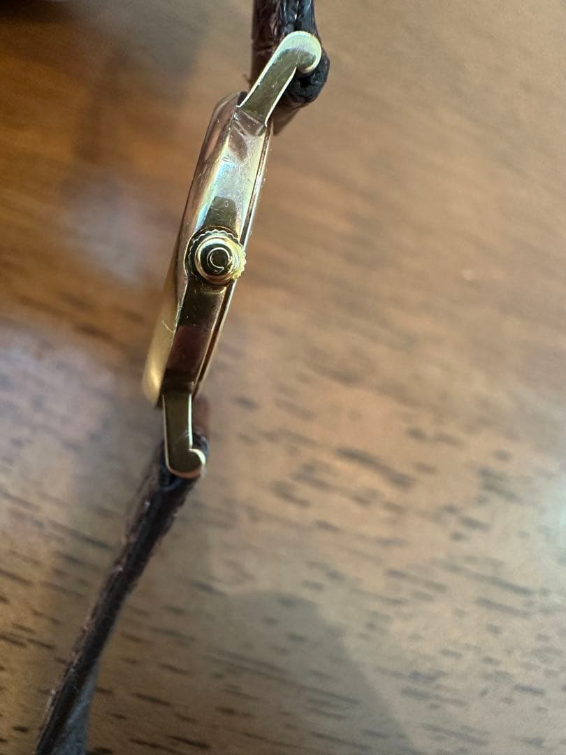 Omega De Ville ゴールド レザー　k18 箱付き