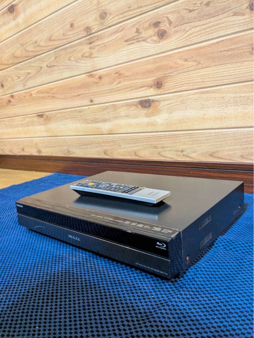 TOSHIBA 東芝 REGZA ブルーレイレコーダー 2TB リモコン付き