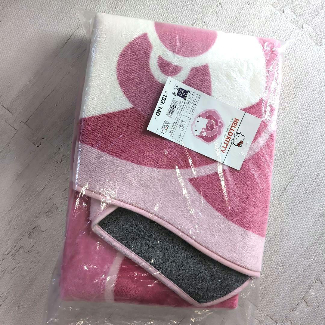 【レア】キティ　薔薇　カーペット　大きいサイズ