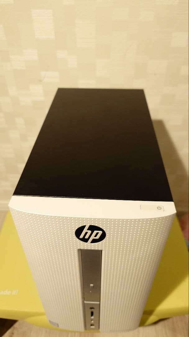 HP デスクトップPC ホワイト