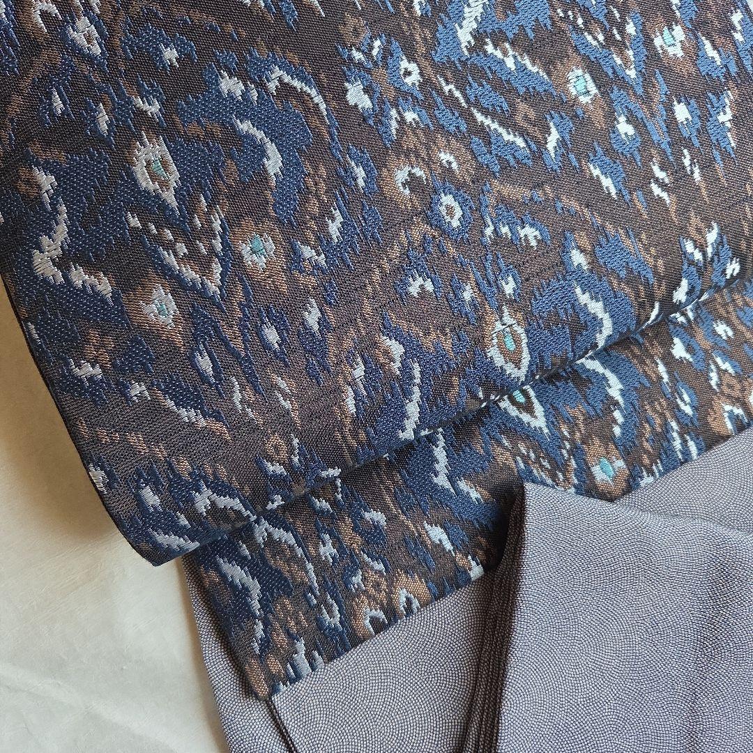 モダンな装いにも　上品な光沢を楽しむ　西陣名古屋帯