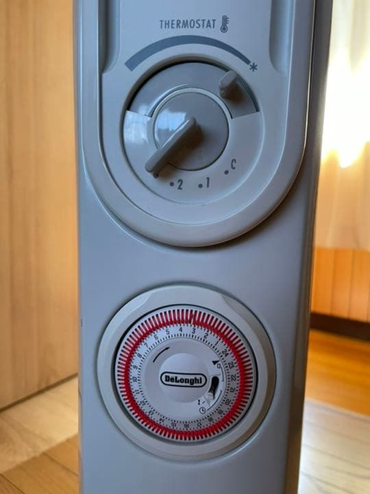 【DeLOngi（デロンギ）】ヴェント オイルヒーター V550807EFS