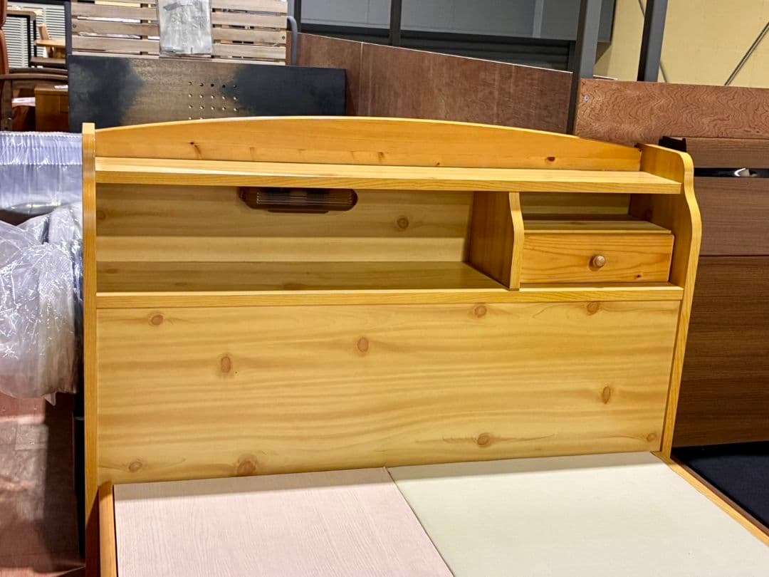 【現地引取OK】ウッド シングルベッドフレーム (ヘッドライト・引き出し付き)
