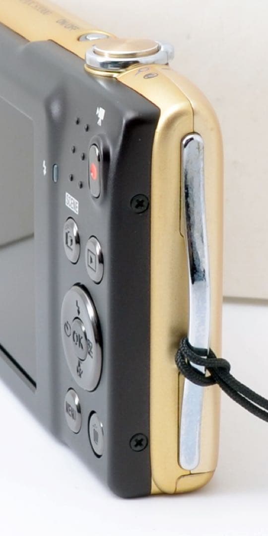 専用★スマホ転送OK！Nikon COOLPIX S3300★付属品多数