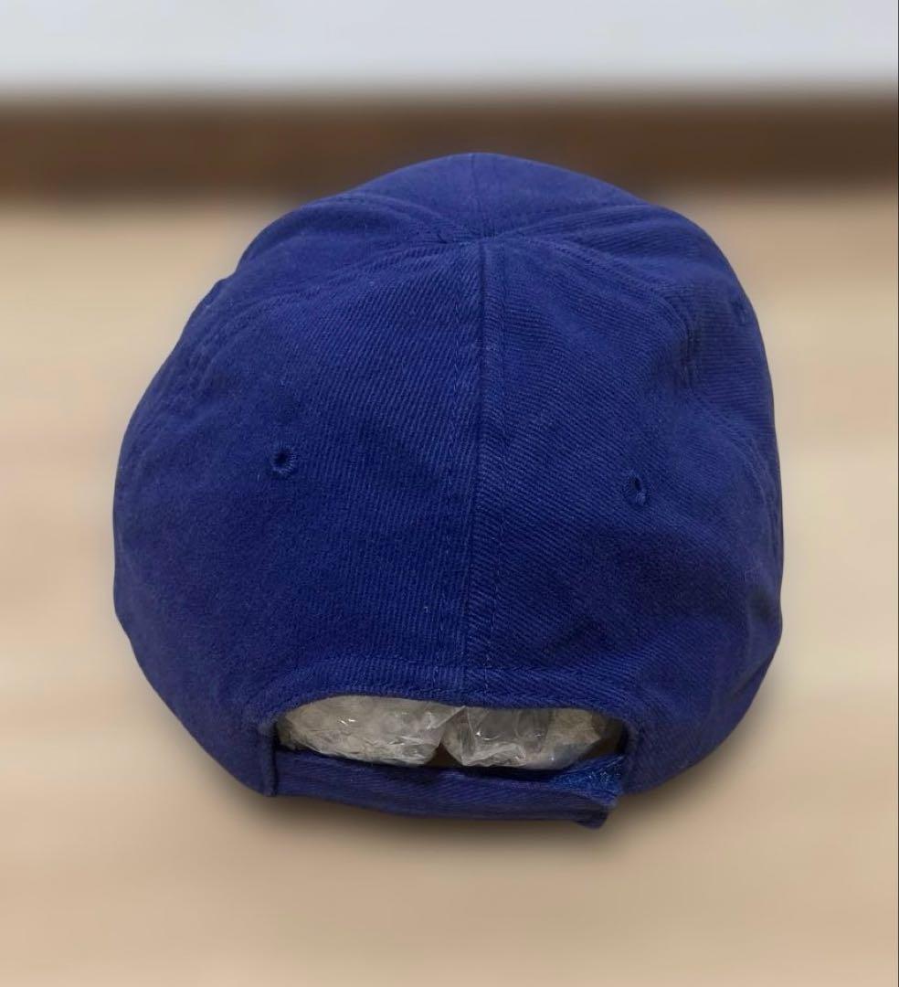 バレンシアガ　キャンペーン　キャップ　ネイビー