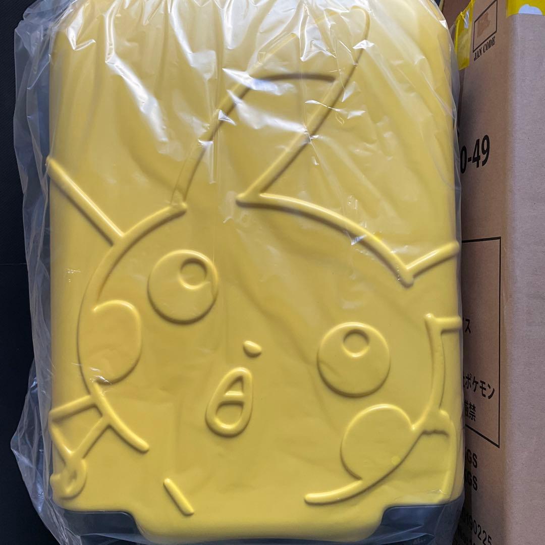ポケモン　ポケモンセンター　キャリーケース ピカチュウフェイス　未使用