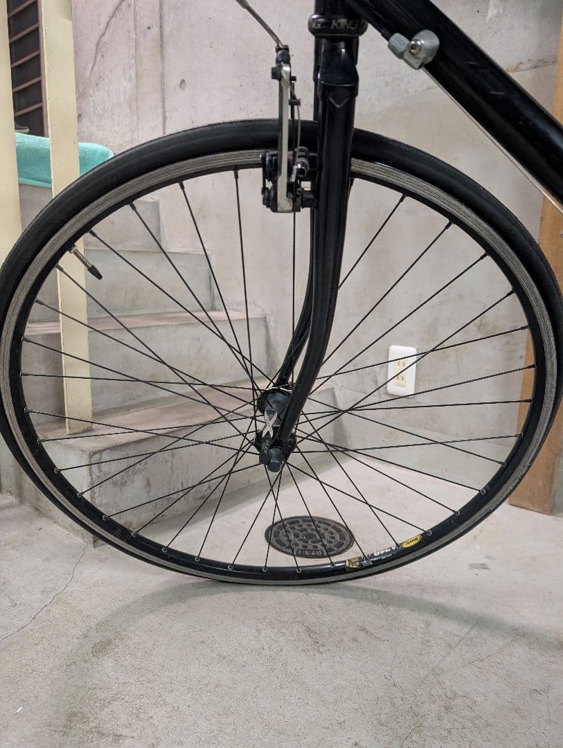 ブラック ロードバイク ディスクブレーキ 700C