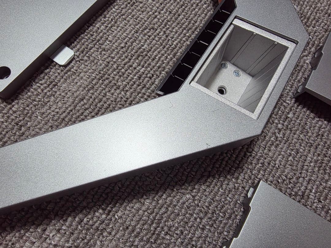 BenQ MOBIUZ EX480UZ 4K有機ELゲーミングモニター