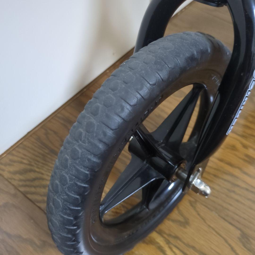 ストライダー　2023年限定色アイスブルー