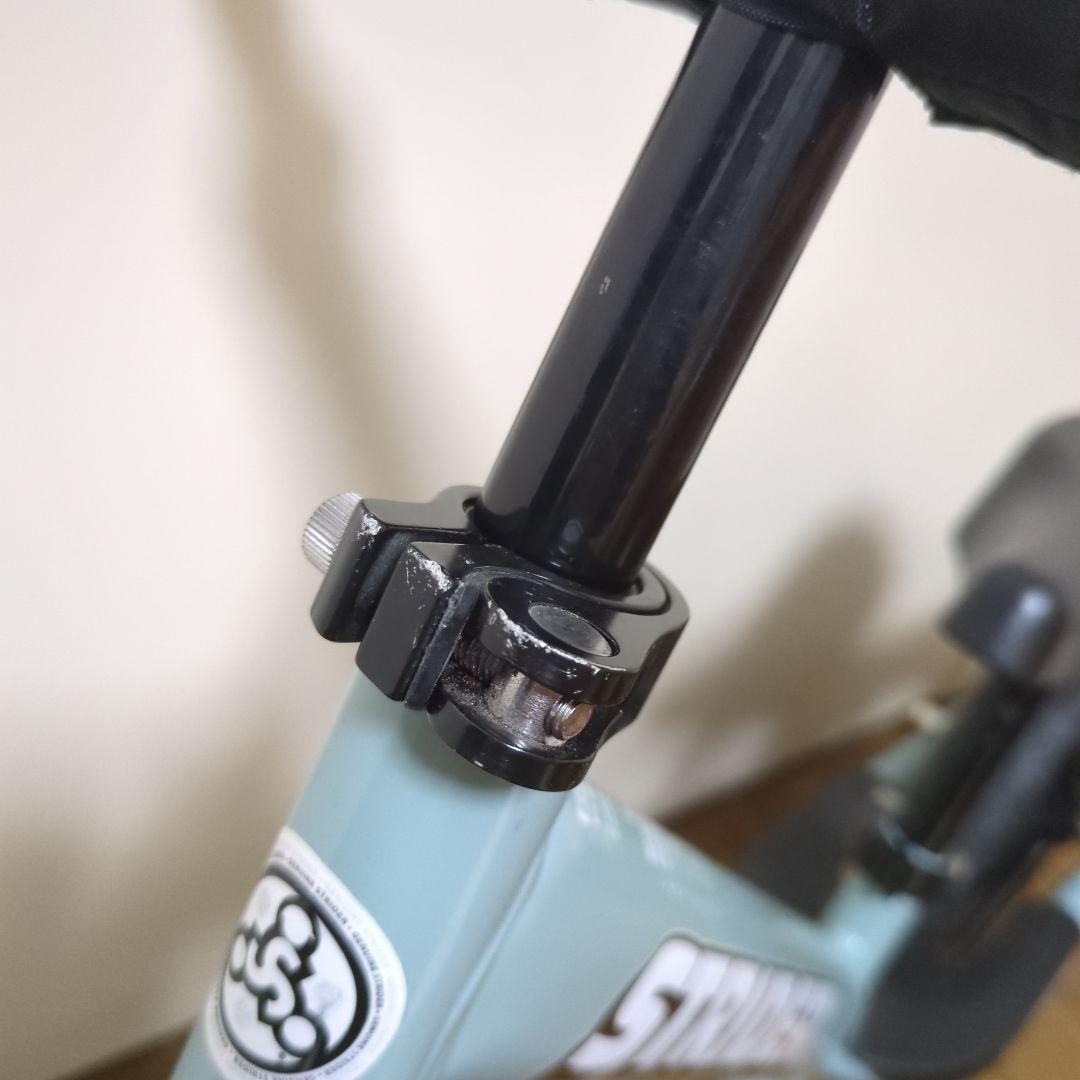 ストライダー　2023年限定色アイスブルー