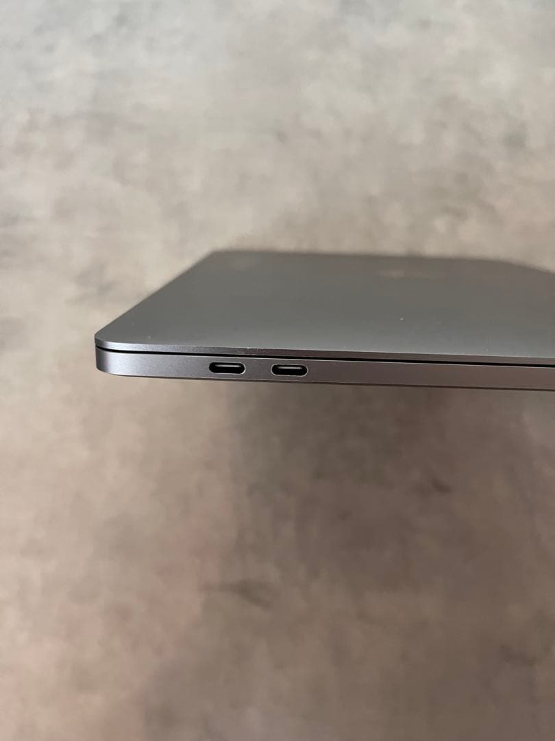 MacBook Pro 2020 Core i5 8G SSD 256G 本体