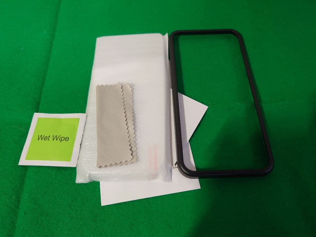 Google Pixel 9a ドコモ ホワイト 本体 新品同様 おまけ付き