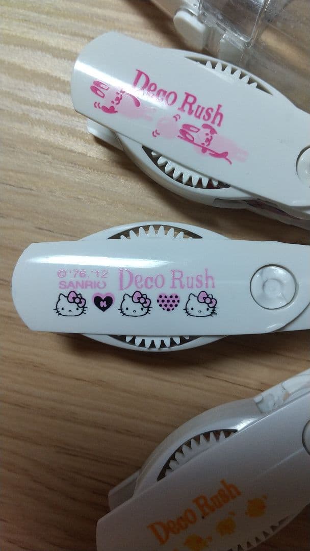 かわいくデコりたい！【デコラッシュ】ハローキティ、うさぎ、ひよこ