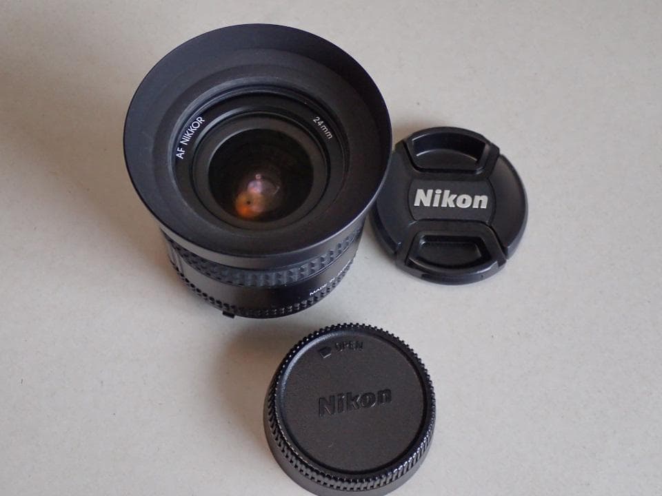 AF Nikkor 24mm F2.8 単焦点レンズ