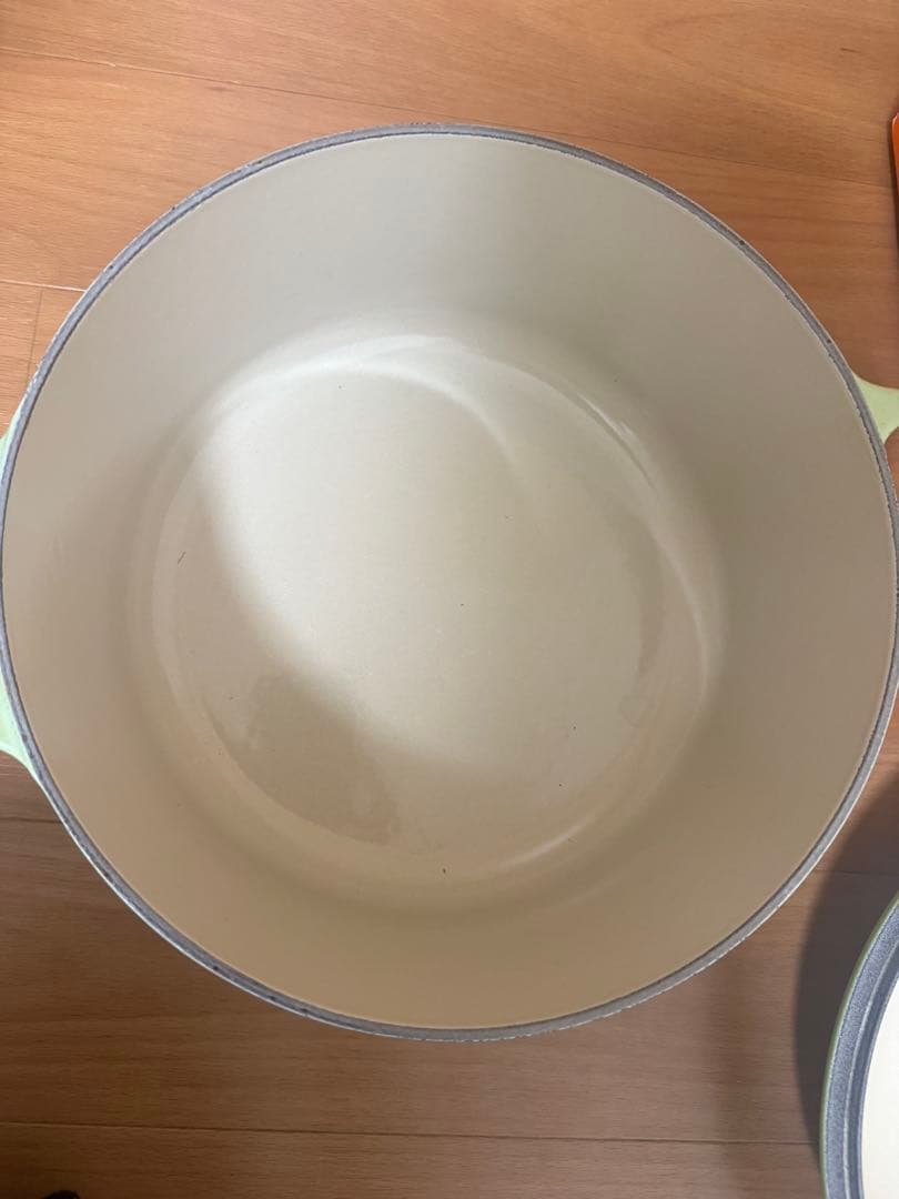ル・クルーゼ　LE CREUSET ココット　ロンド　鍋　24センチ