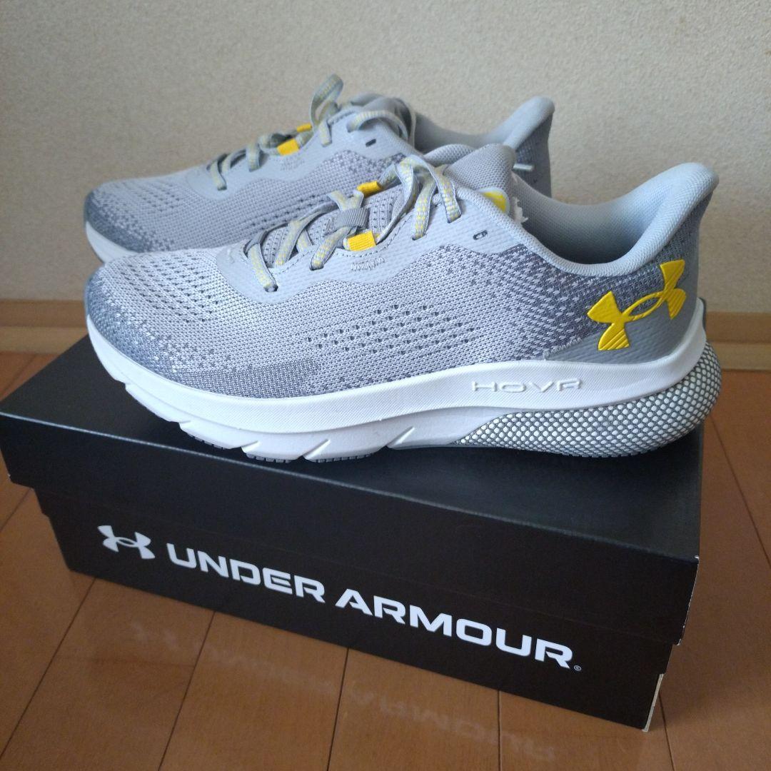 UNDER ARMOUR 　アンダーアーマー