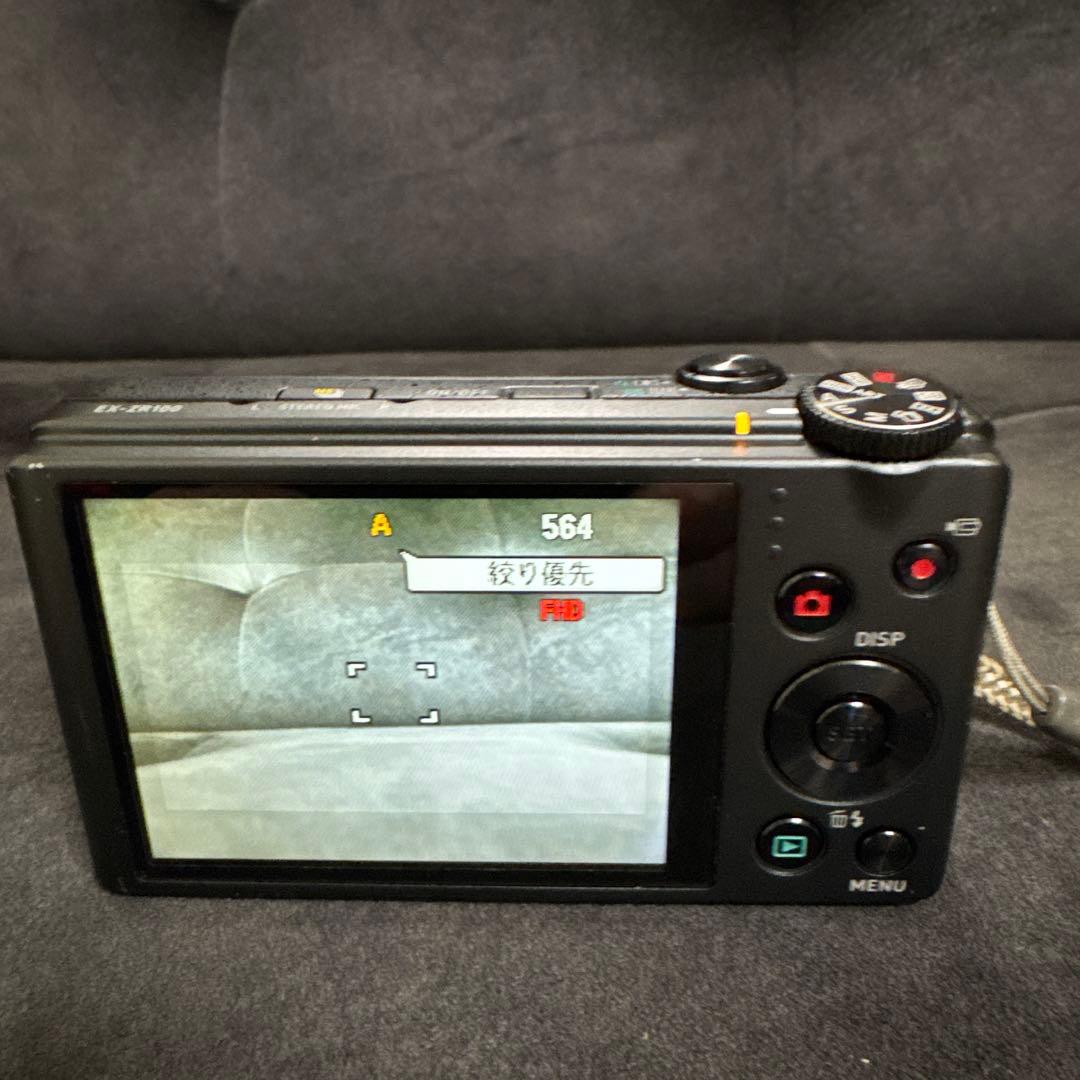 CASIO EXILIM EX-ZR100 デジタルカメラ