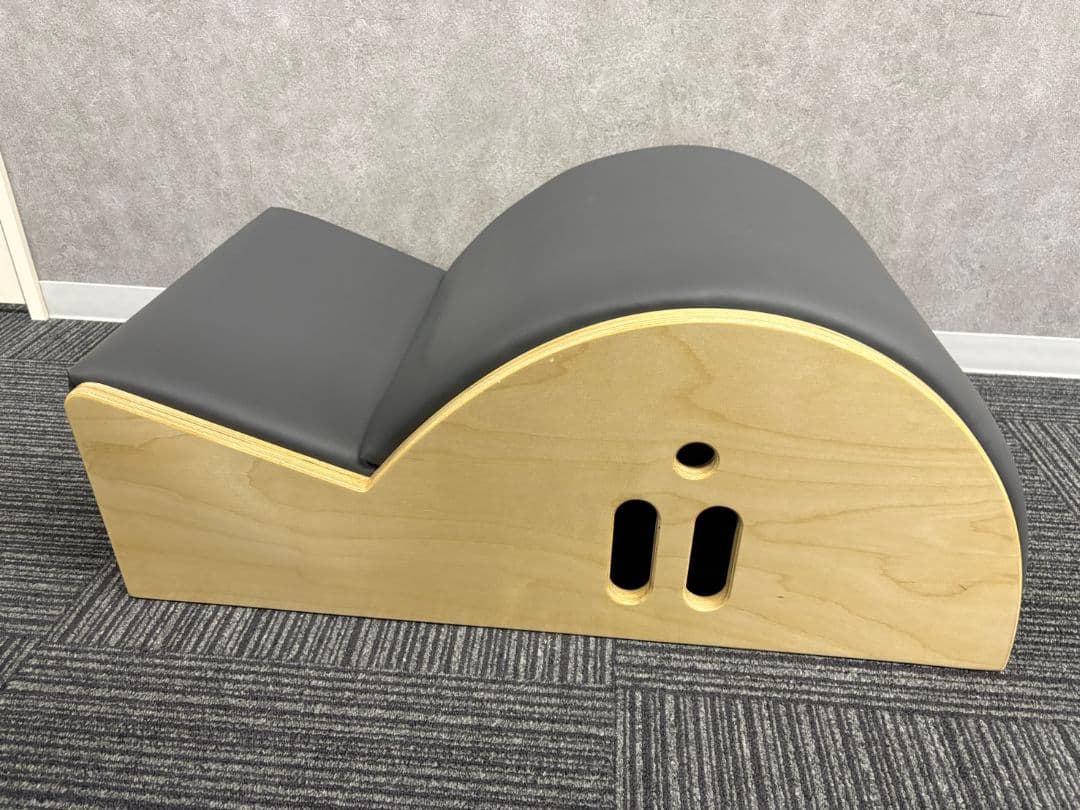 ピラティス スパインコレクター ブラック