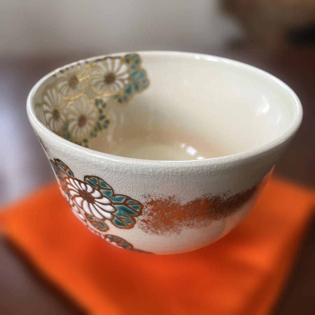 菊の図　茶道具　抹茶茶碗 京焼