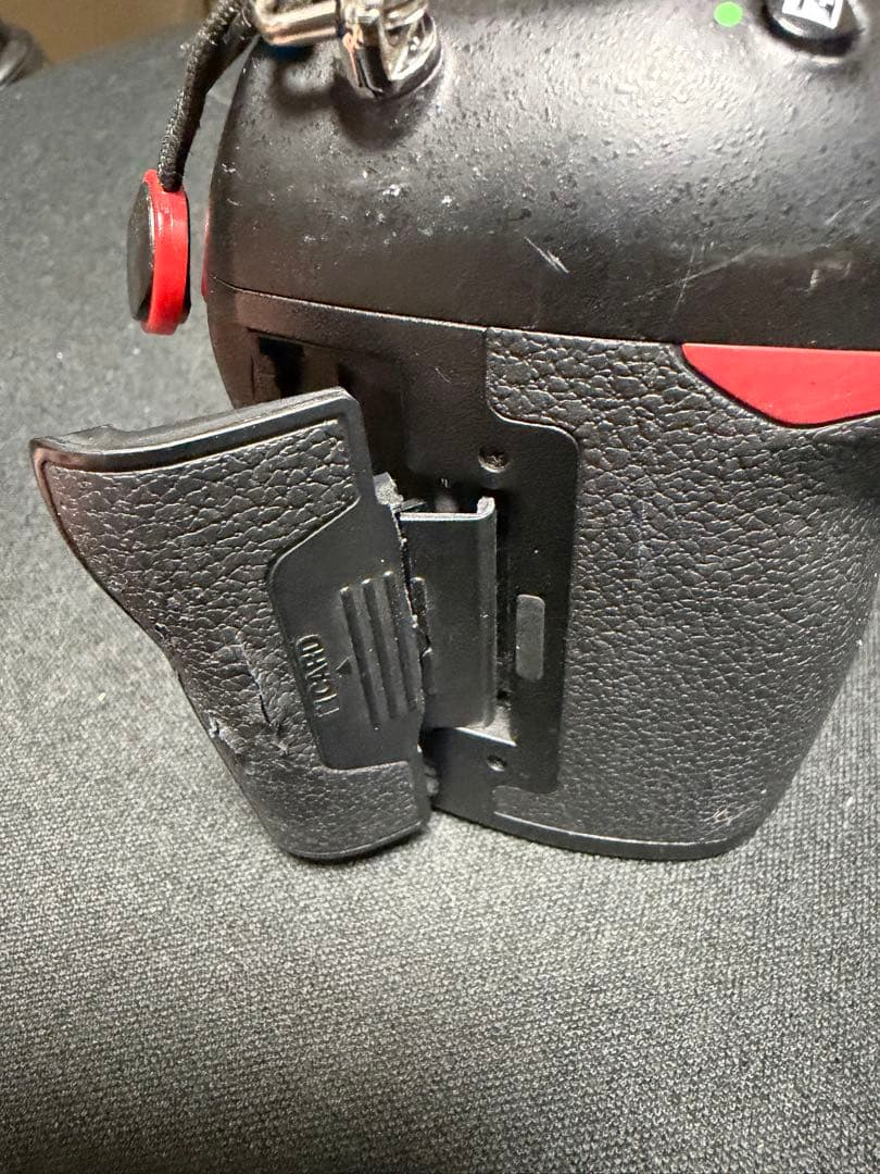 Nikon D850デジタル一眼レフカメラ、レンズと付属品付