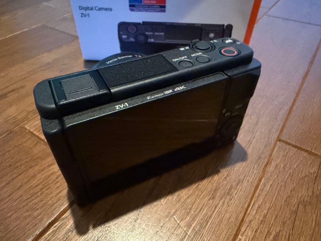 （最終値下げ！）SONY Vlog ZV-1 コンデジカメラとグリップセット